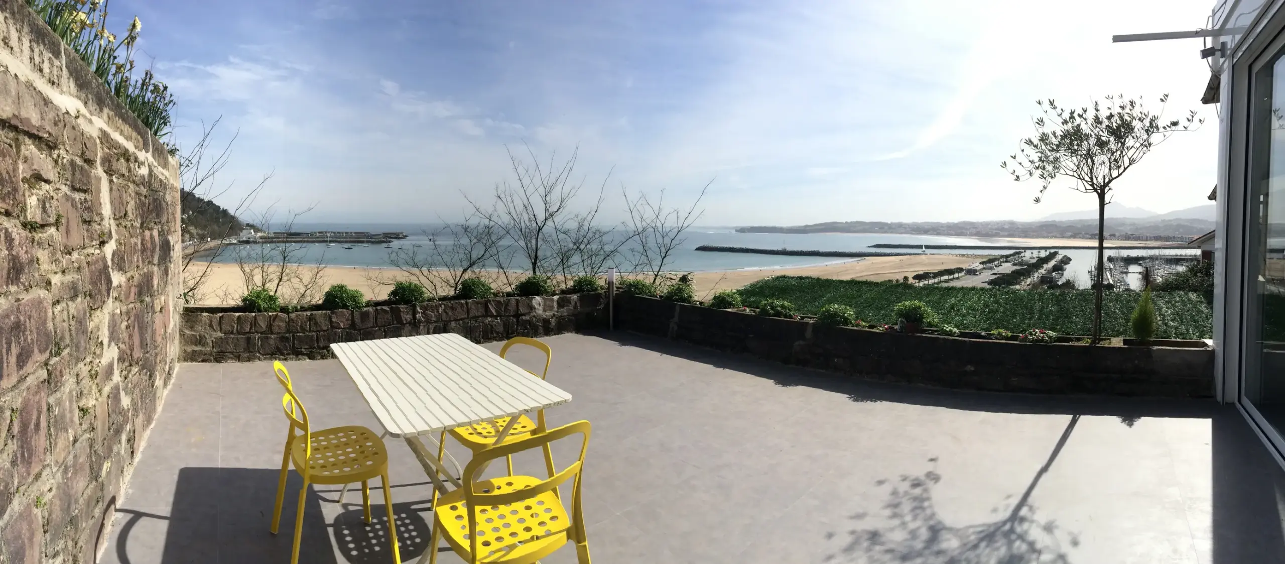La terrasse actuelle